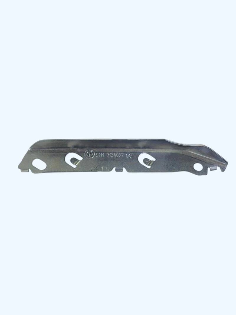 Suporte Esquerdo Parachoque Dianteiro BMW 328i 330i 335i