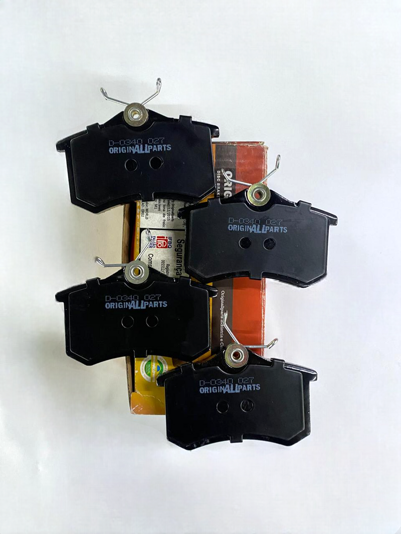 Pastilha de Freio Traseira Audi A4 A6 / Golf / Peugeot 405