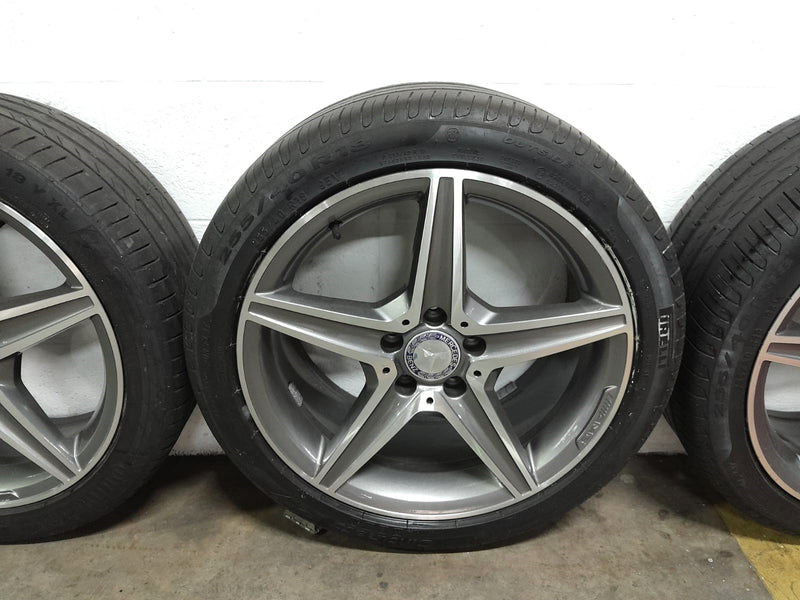 Jogo Rodas Mercedes-Benz AMG C250 Original Aro 18 Pneus 255/40-18